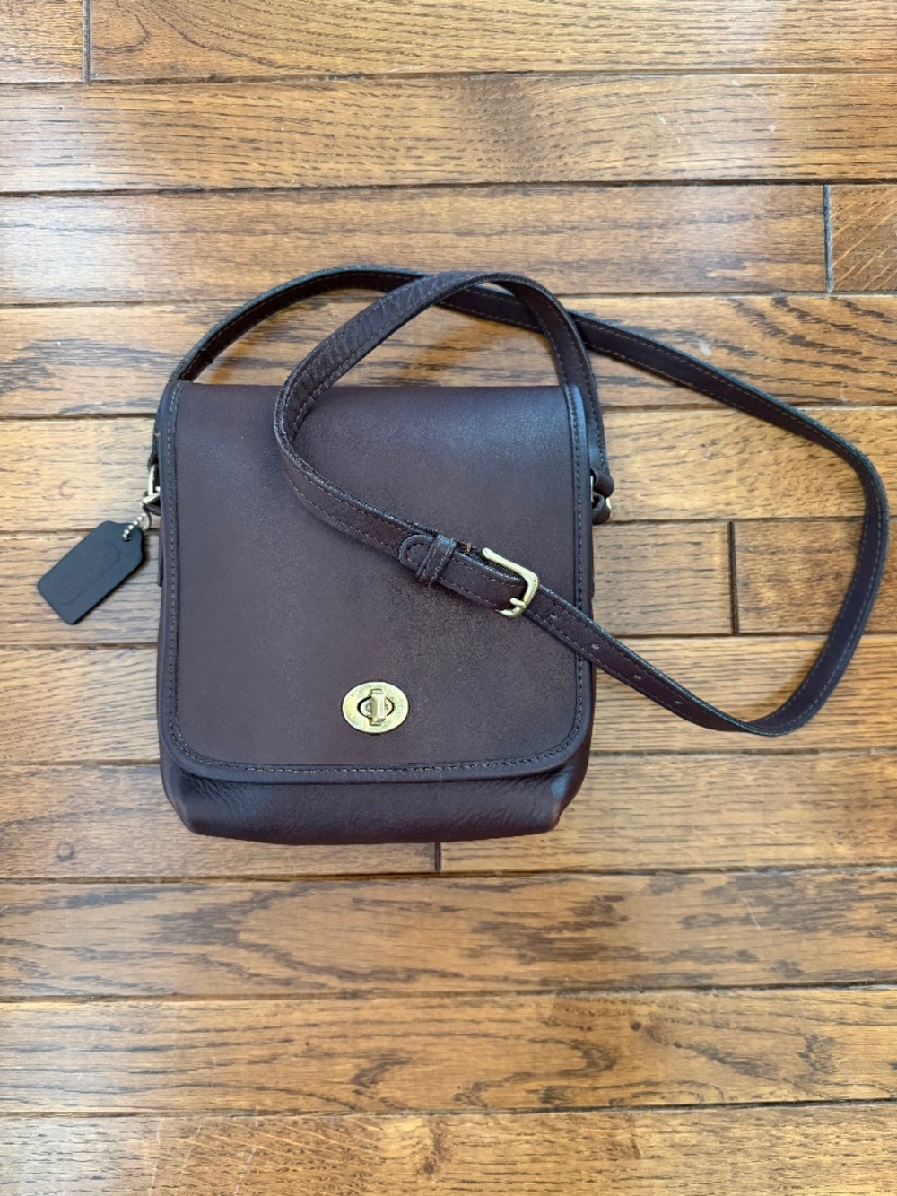 Vintage Coach #9076 Legacy Companion Flap Crossbody Brown Leather